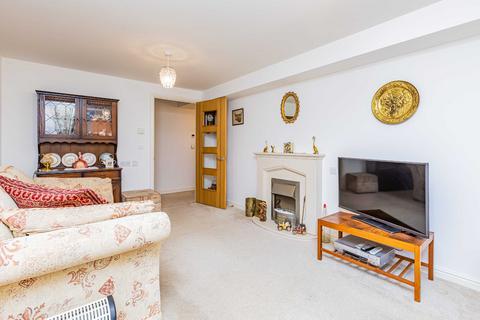 1 bedroom flat for sale, Savages Wood Road, Bristol BS32