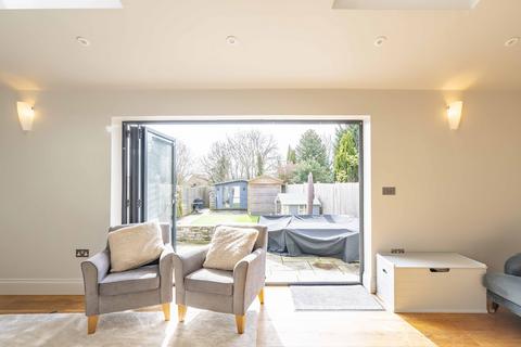 76 Hambrook Lane, Stoke Gifford, Bristol, BS34 8QF
