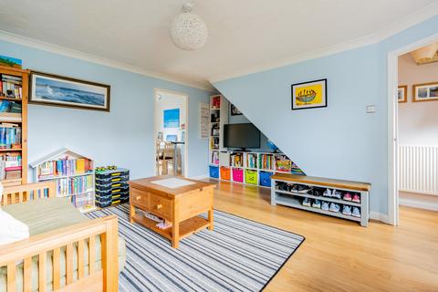 98 Bakers Ground, Stoke Gifford, Bristol, BS34 8GF