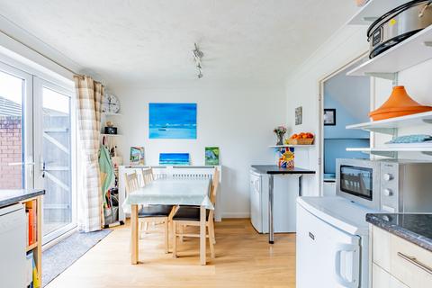 98 Bakers Ground, Stoke Gifford, Bristol, BS34 8GF