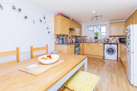 2, Jacob Court, 120 Jacob Street, Bristol, BS2 0HP