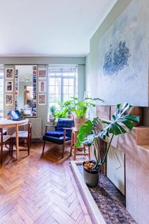 Flat 2, 15 Royal Park, Bristol, BS8 3AL
