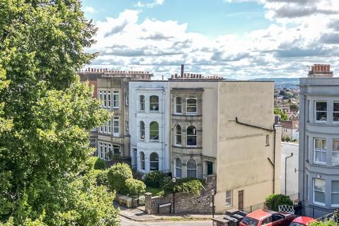 34 Upper Belgrave Road, Bristol, BS8 2XN