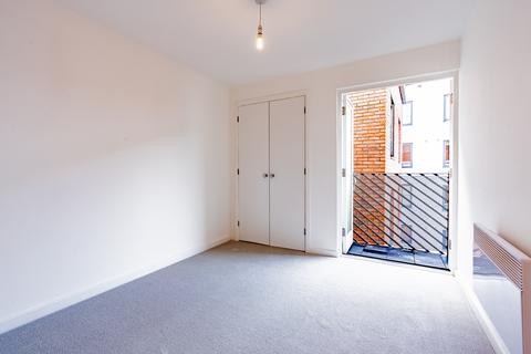 2 bedroom flat for sale, Midland Mews, Bristol BS2