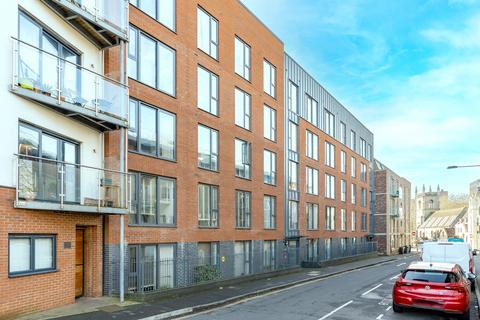 Flat 7, Trinity Apartments Braggs Lane, Bristol, BS2 0FS