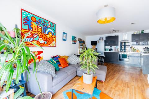 Flat 7, Trinity Apartments Braggs Lane, Bristol, BS2 0FS