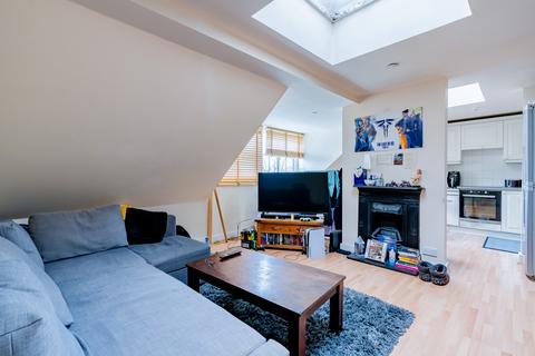 2 bedroom flat for sale, Bristol BS16