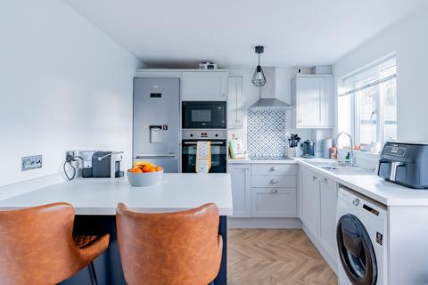 65 Chedworth, Yate, Bristol, BS37 8RY