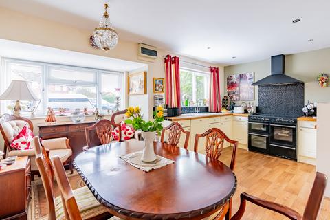 70 Lancaster Road, Yate, Bristol, BS37 5SX
