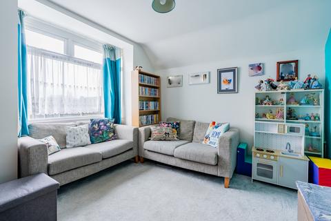 32 Siston Park, Bristol, BS15 4PE