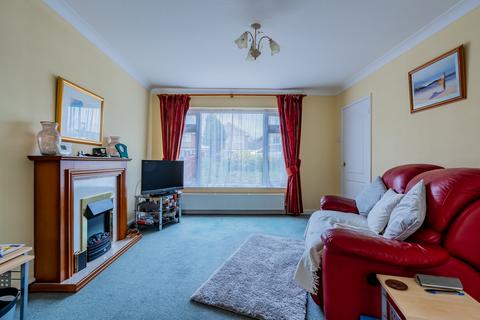 98 Sutherland Avenue, Bristol, BS16 6QN