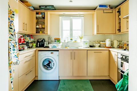 Flat 3, 18 Amis Walk, Horfield, Bristol, BS7 0EX