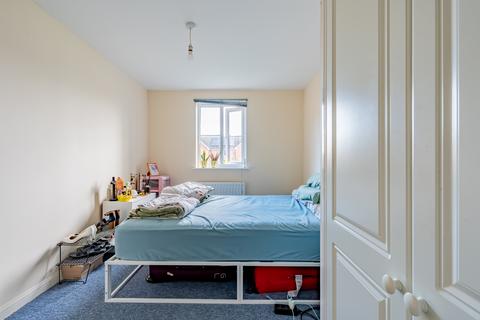 Flat 3, 18 Amis Walk, Horfield, Bristol, BS7 0EX