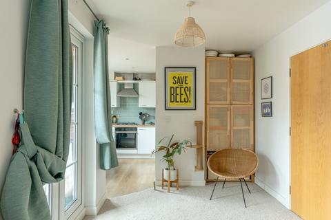 7 Bartholomews Square, Horfield, Bristol, BS7 0QA