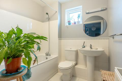 7 Bartholomews Square, Horfield, Bristol, BS7 0QA