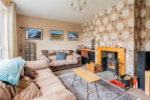 137 Brangwyn Grove, Bristol, BS7 9UE