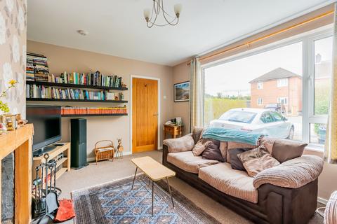 137 Brangwyn Grove, Bristol, BS7 9UE