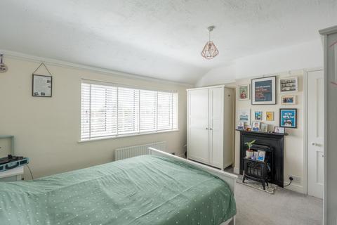 6 Braemar Avenue, Bristol, BS7 0TB