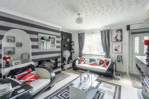 82 Glyn Vale, Bristol, BS3 5JF