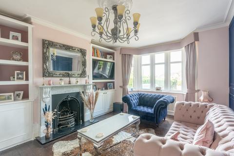 572 Wells Road, Bristol, BS14 9BD