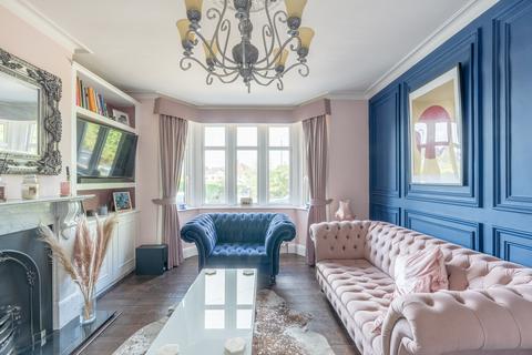 572 Wells Road, Bristol, BS14 9BD