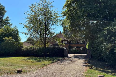 5 bedroom detached house for sale, Weedon Hill, Hyde Heath, Amersham, Buckinghamshire, HP6