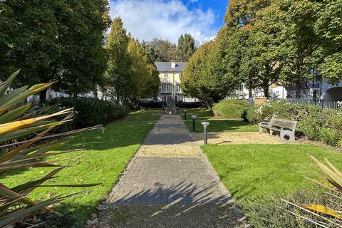 10 Lower Burlington Road, Portishead, Bristol, BS20 7BP