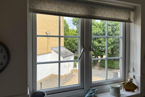 10 Lower Burlington Road, Portishead, Bristol, BS20 7BP