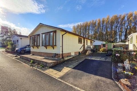 2 bedroom retirement property for sale, Sheepway, Portbury BS20