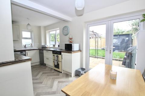 65 Avon Way, Portishead, Bristol, BS20 6JP