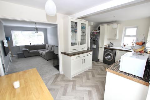 65 Avon Way, Portishead, Bristol, BS20 6JP