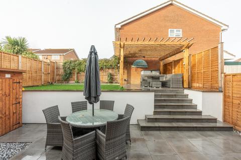 90 Merlin Park, Portishead, Bristol, BS20 8RN