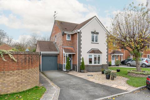 42 Jacobs Meadow, Portishead, Bristol, BS20 7LN