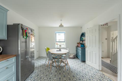 41 Newfoundland Way, Portishead, Bristol, BS20 7FP