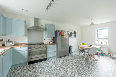 41 Newfoundland Way, Portishead, Bristol, BS20 7FP