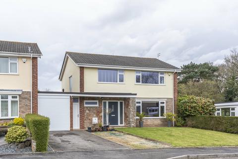 23 Chestnut Grove, Clevedon, BS21 7LA