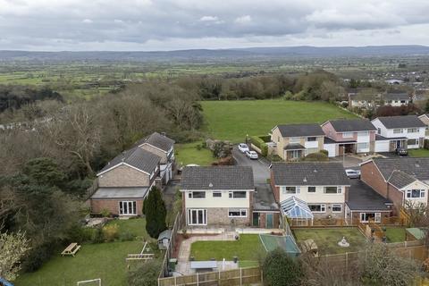 23 Chestnut Grove, Clevedon, BS21 7LA