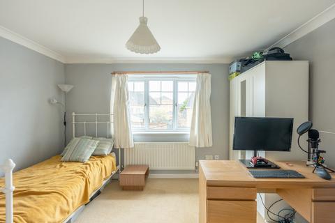 33 Lambourne Way, Portishead, Bristol, BS20 7LQ