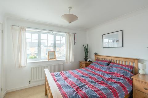 33 Lambourne Way, Portishead, Bristol, BS20 7LQ