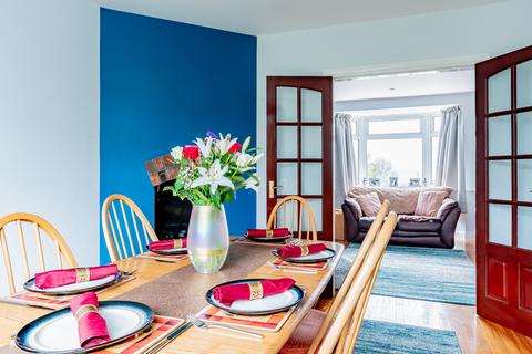 18 Avonleaze, Bristol, BS9 2HU