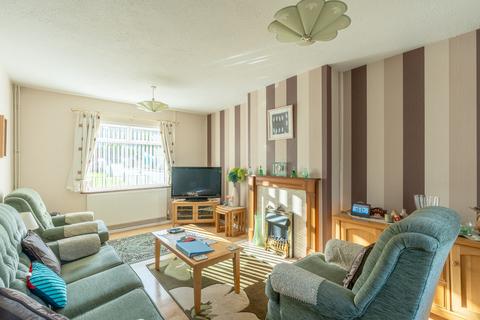 2 Badenham Grove, Bristol, BS11 0LN