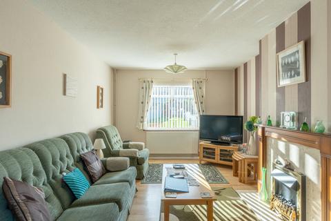 2 Badenham Grove, Bristol, BS11 0LN