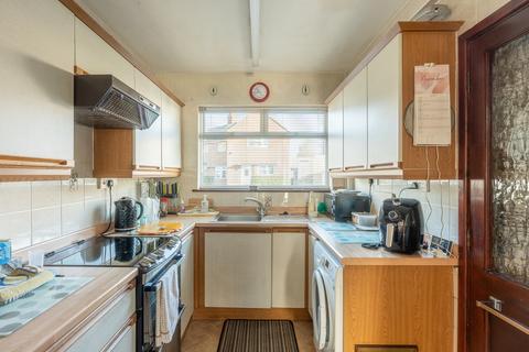 2 Badenham Grove, Bristol, BS11 0LN