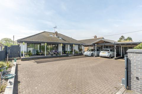 4 bedroom detached bungalow for sale, Severn Beach, Bristol BS35