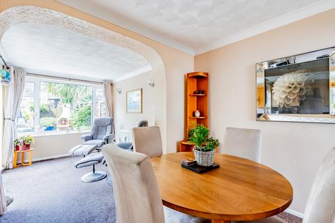 22 Nigel Park, Bristol, BS11 0ET