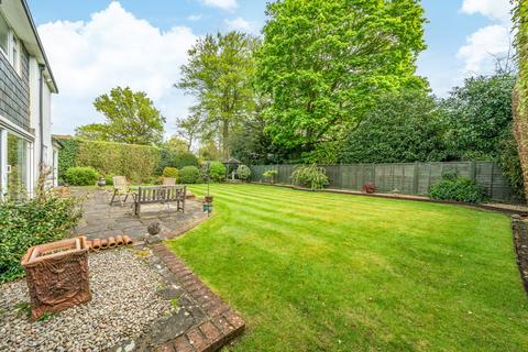 4 bedroom detached house for sale, Dartnell Avenue, West Byfleet, KT14