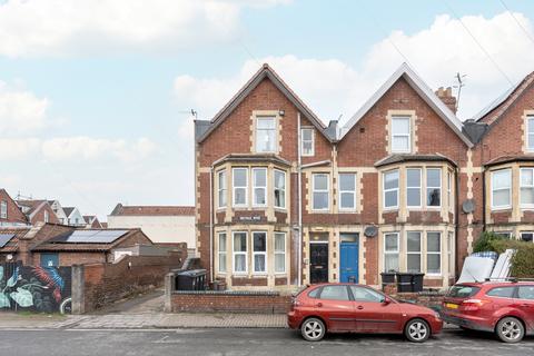 Flat 1, 1 Greville Road, Bristol, BS3 1LN