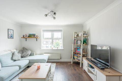 14, Berkeley Place Cotswold Road, Bristol, BS3 4NR