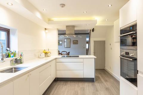 50 Foxcote Road, Bristol, BS3 2BZ