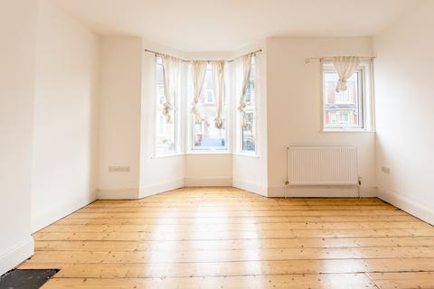 40 Ashgrove Road, Bedminster, Bristol, BS3 3JW